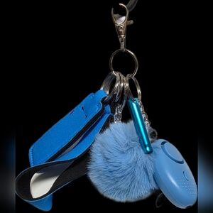 SAFETY KEYCHAIN SET New without Tags